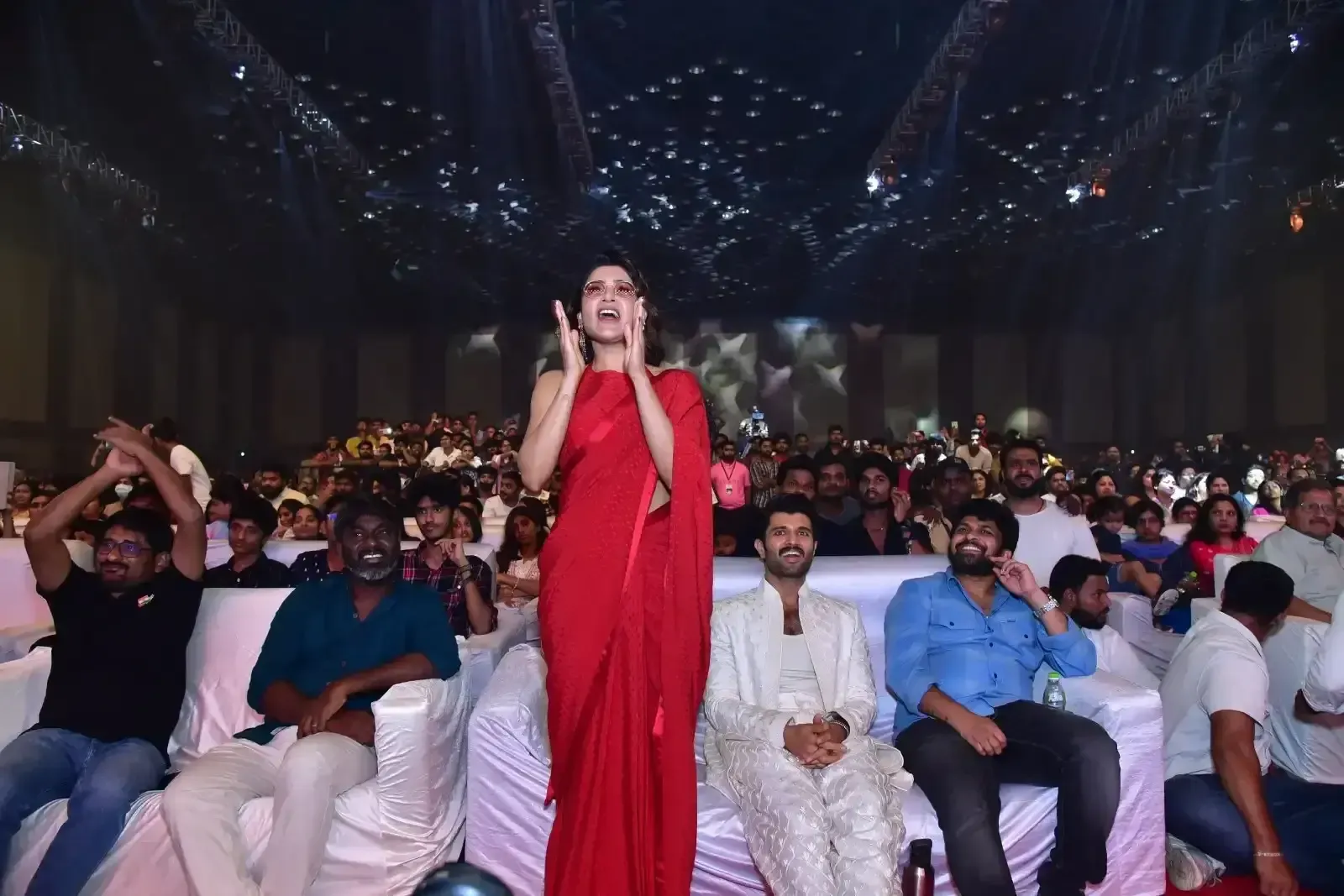 ACTRESS SAMANTHA IN RED SAREE AT KUSHI MUSICAL CONCERT EVENT 13